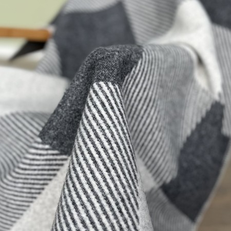 Babypledd Gneis Svart