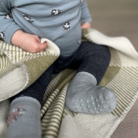 Babypledd Gneis Mosegrønn